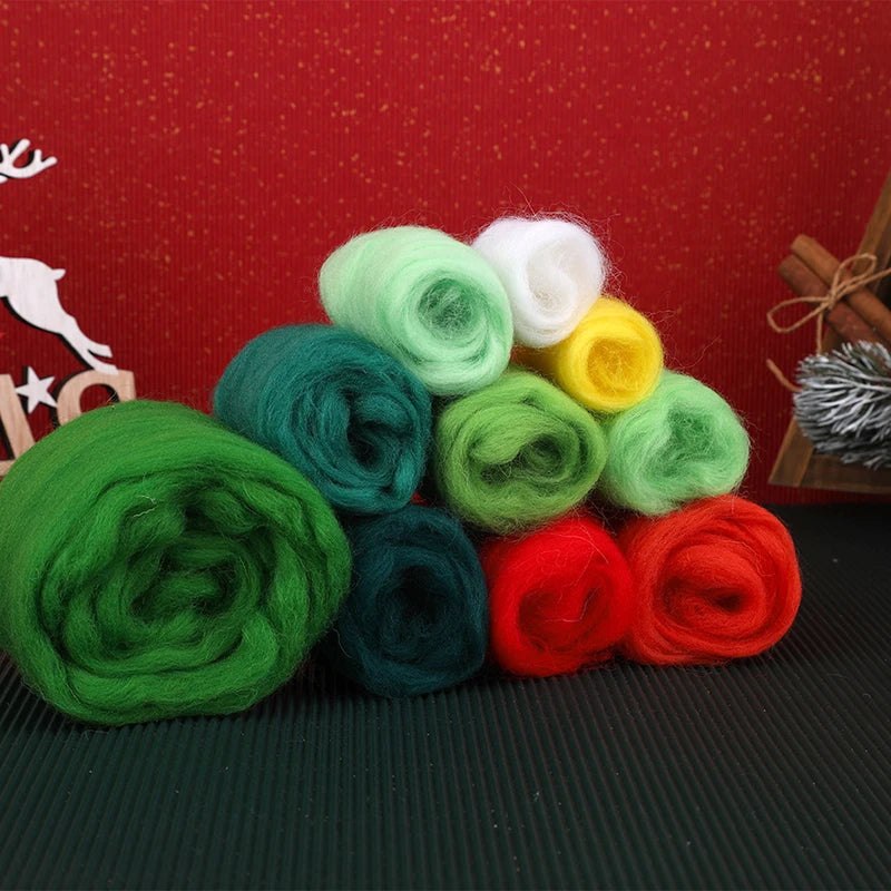 Christmas Wool Felting Figurine Kit - Christmas Tree