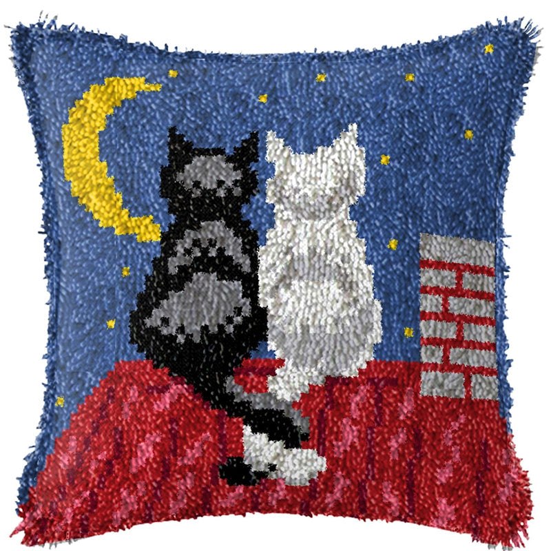 Latch Hook Pillow Making Kit - Roof Top Cats Latch Hook Pillow Kit