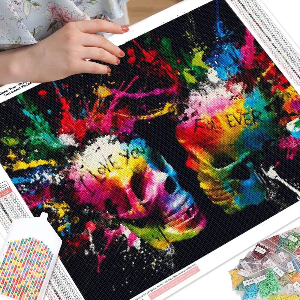 Diamond Painting Kit 5D Mosaic - Punk Skulls Paint Splatter