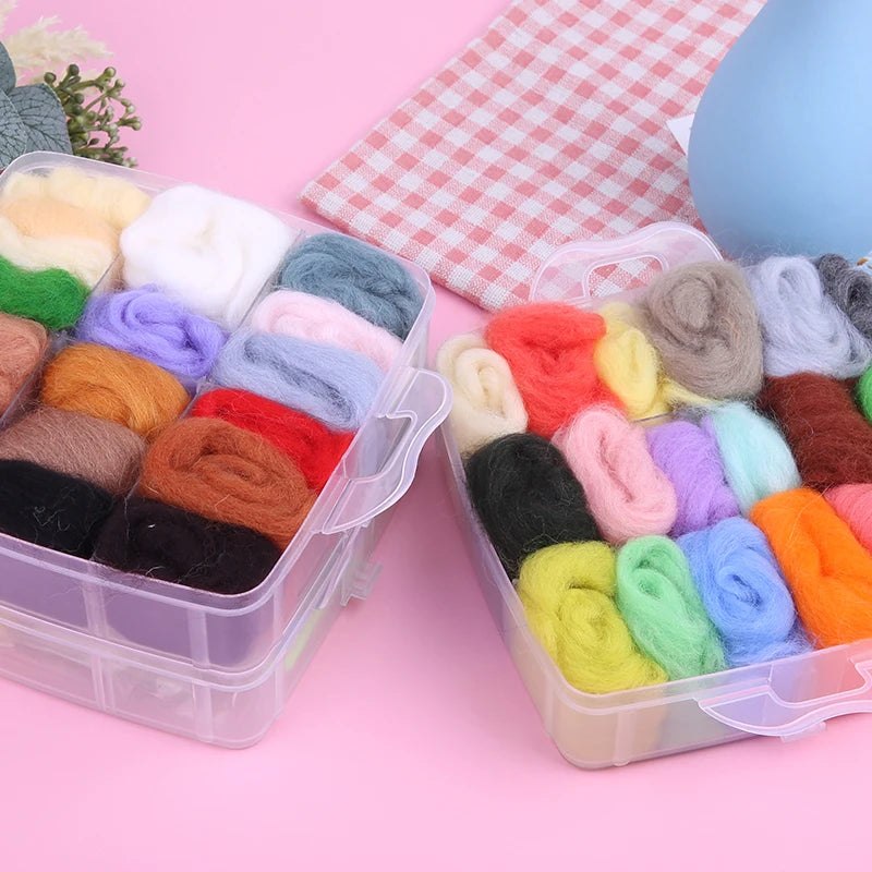 Easy Carry Latch Hook Yarn Plastic Storage Box