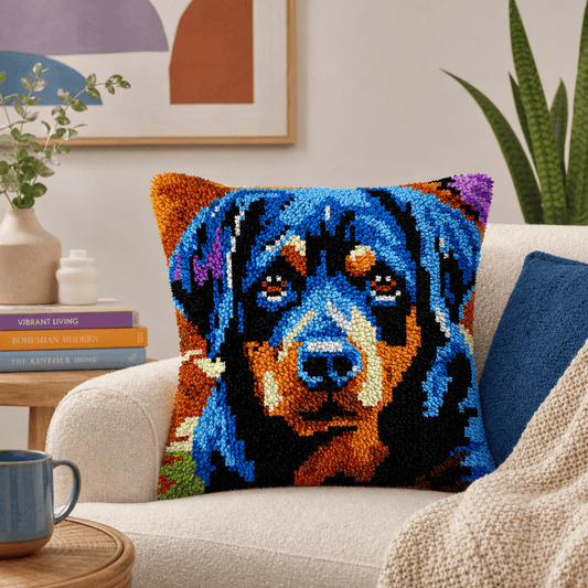 Latch Hook Pillow Making Kit - Retro Rottweiler Dog Design
