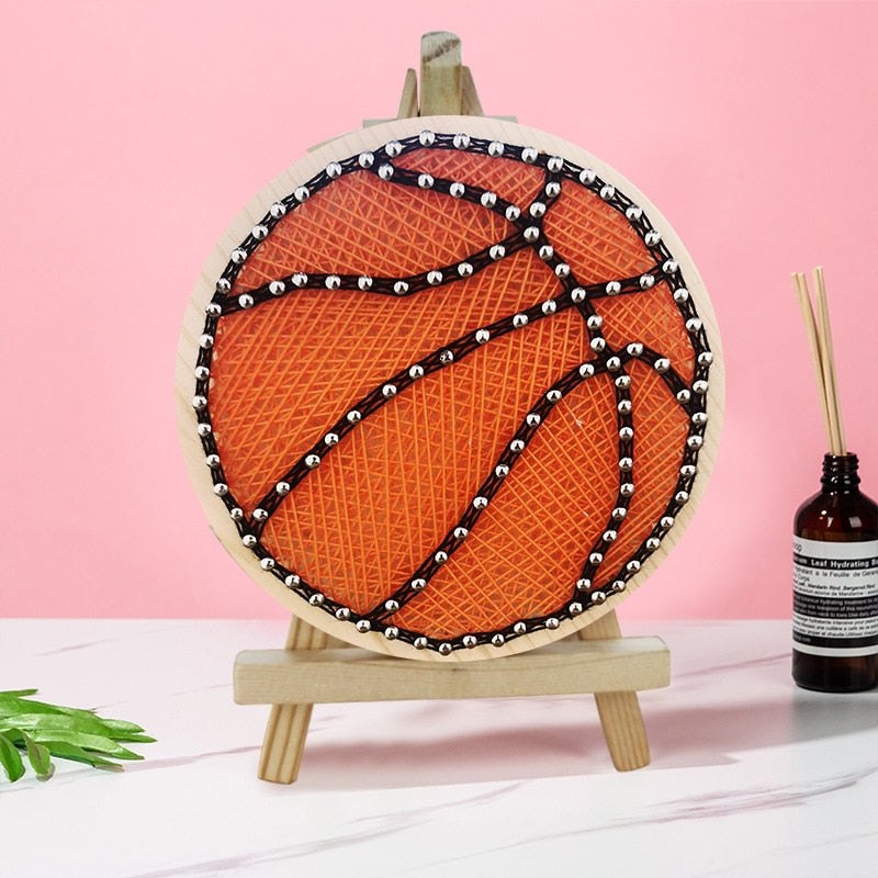 3D String Art Kit With BONUS Mini Easel Stand - Basketball