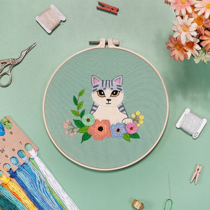 Beginners DIY Embroidery Kit - Cute Kitty Embroidery