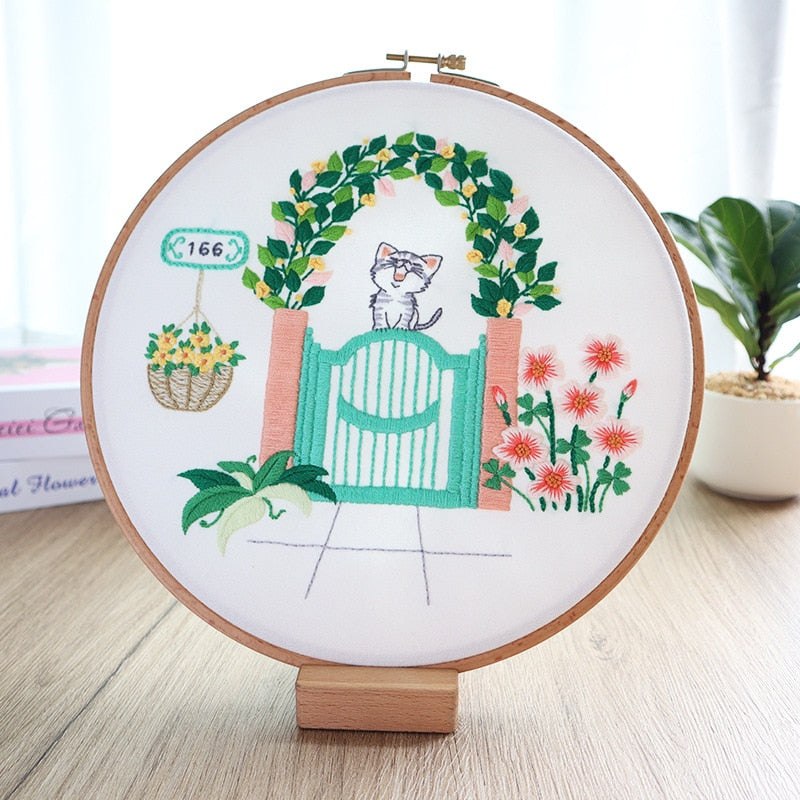 DIY Embroidery Kit - Kitty Gate Embroidery