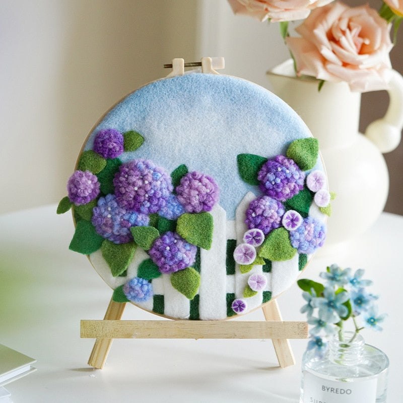 Needle Wool Felt Painting Craft Kits With 20x20cm Frame Purple Flowers 