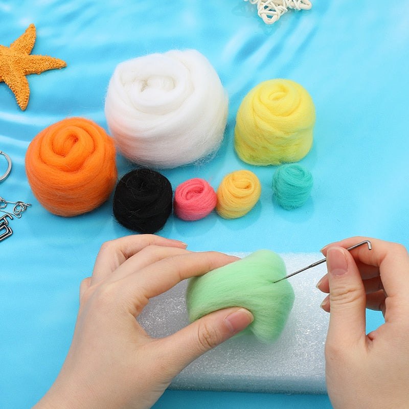 Wool Felting Kit for Beginners - Aquarium Key Rings